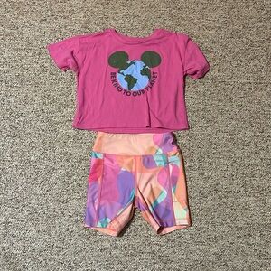 DSG bike shorts with Disney shirt XS size 6/7 VGUC